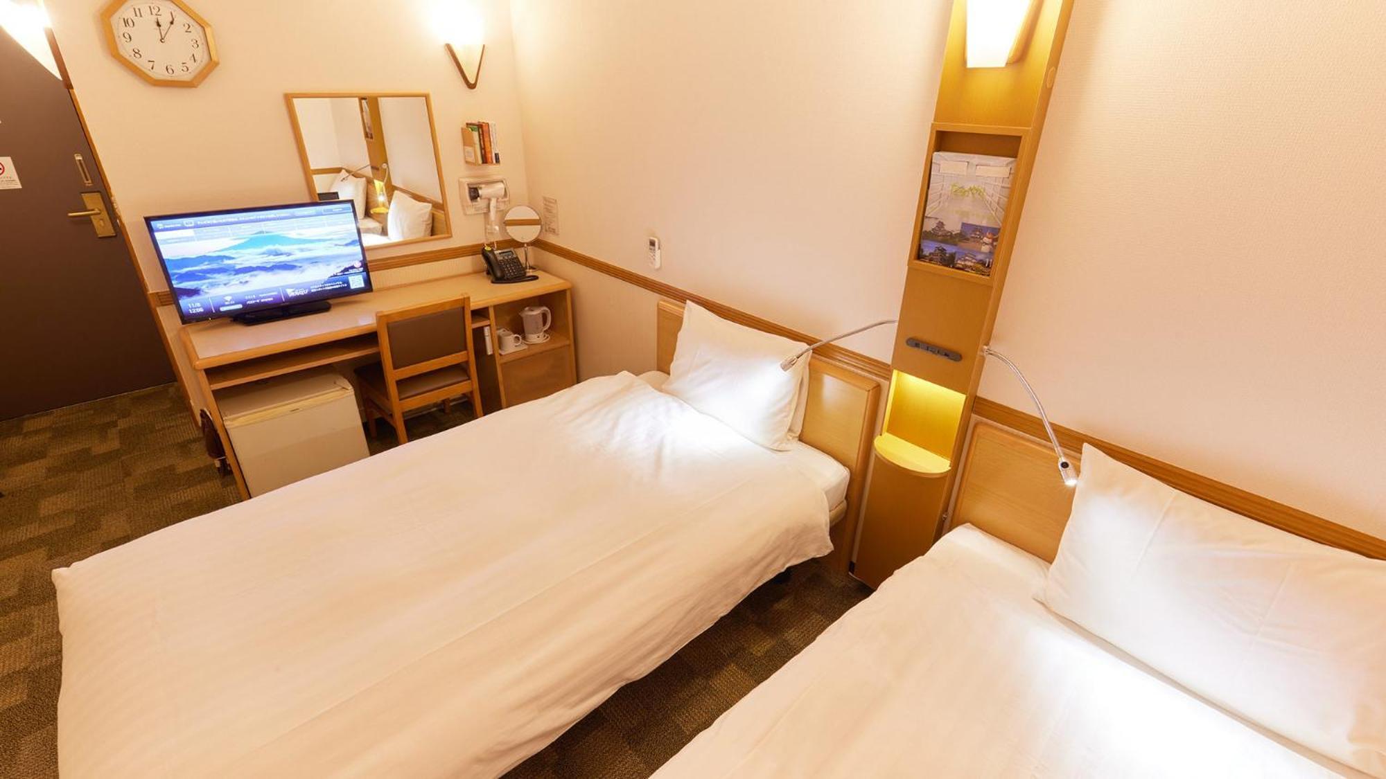 Toyoko Inn Chiba Minato Ekimae Rom bilde