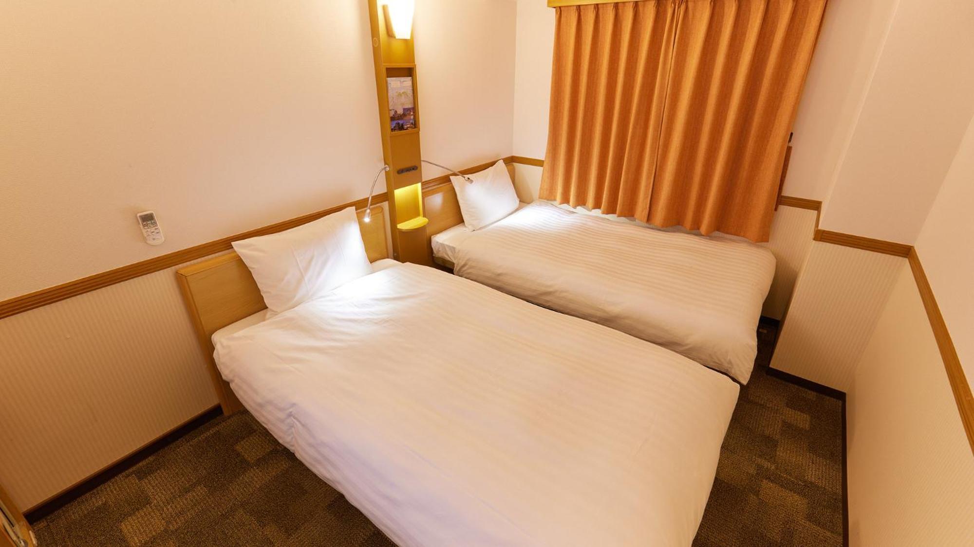 Toyoko Inn Chiba Minato Ekimae Rom bilde