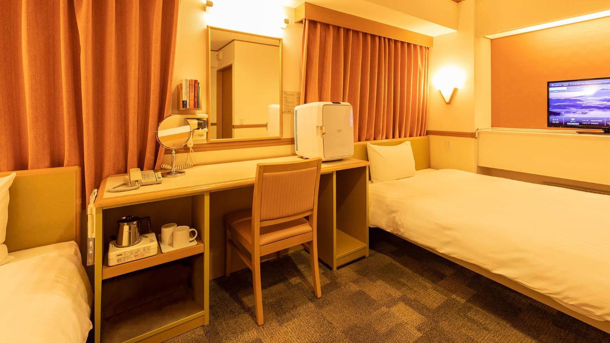 Toyoko Inn Chiba Minato Ekimae Rom bilde